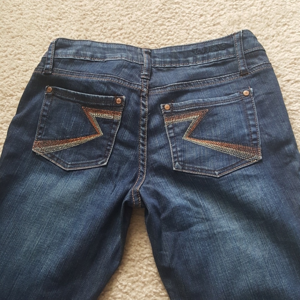 Jeans - Picture 3 of 3